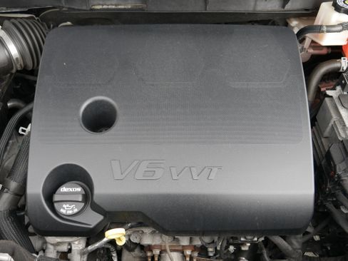 Certified 2021 Buick Enclave Premium w/ Sun and Sites Package image 10