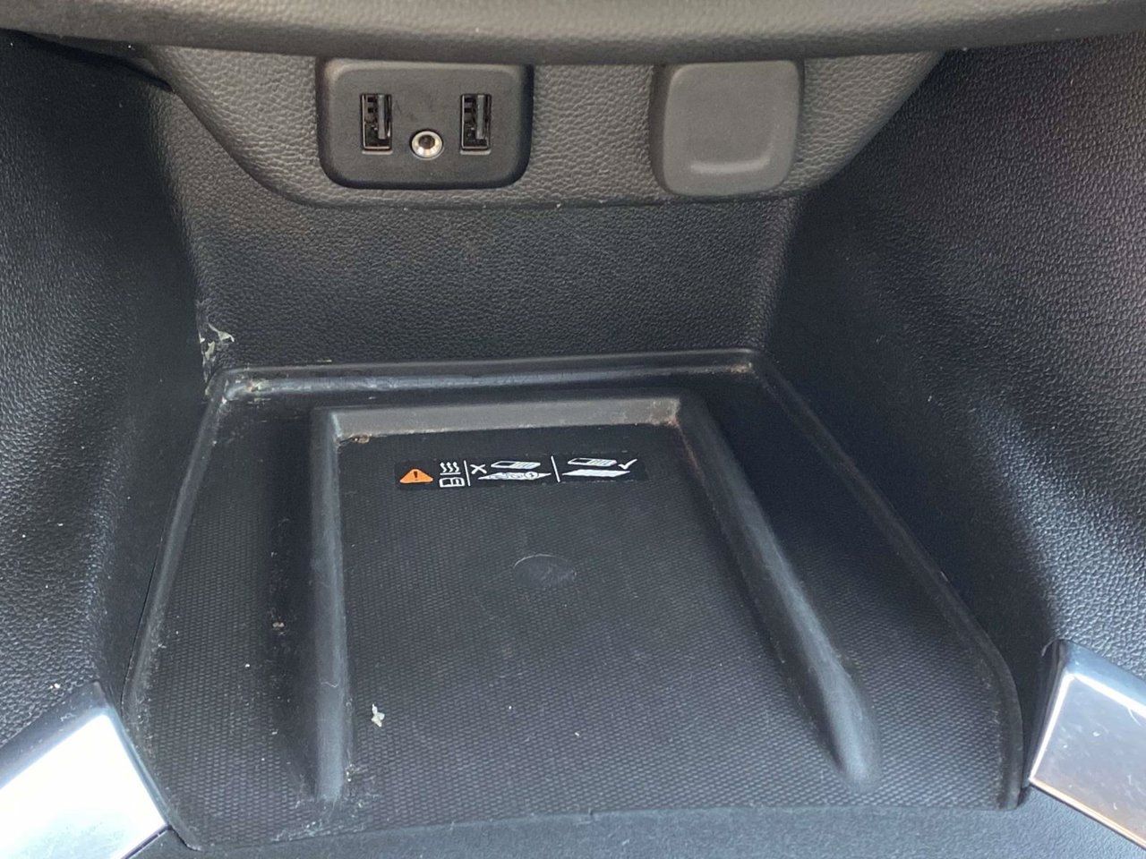 Used 2023 Chevrolet Traverse LT FWD image 29