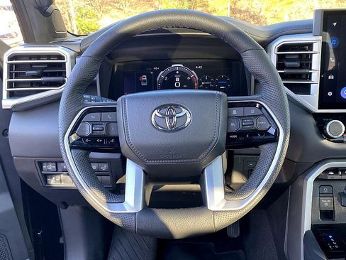 Used 2025 Toyota Tundra Platinum image 15