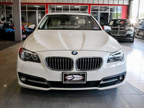 Used 2015 BMW 528i xDrive Sedan AWD/4WD image 2