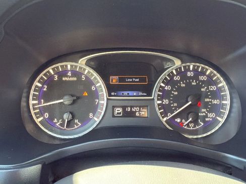 Used 2020 INFINITI QX60 Luxe w/ Essential Package image 16