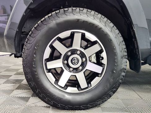 Used 2024 Toyota 4Runner TRD Off-Road Premium w/ Moonroof Package image 10
