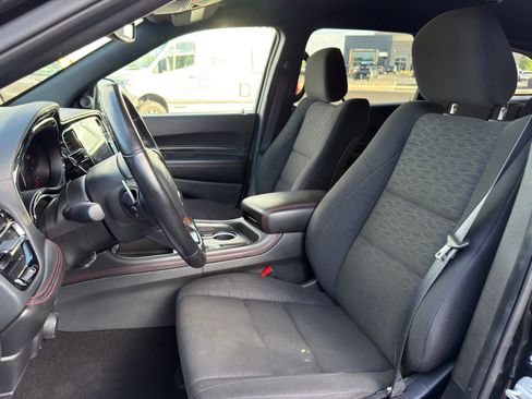 Used 2025 Dodge Durango GT AWD/4WD image 8