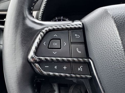 Used 2021 Toyota Highlander XLE AWD/4WD image 20