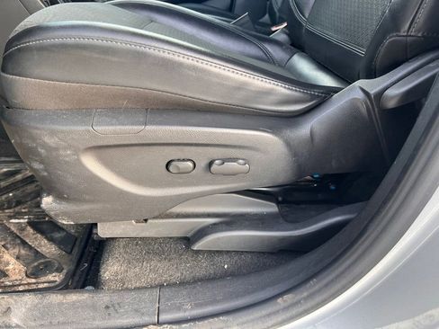 Used 2021 Buick Encore Preferred image 12