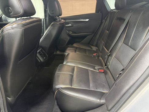Used 2019 Chevrolet Impala Premier FWD image 24