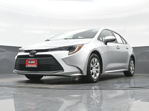 Used 2024 Toyota Corolla LE FWD image 26