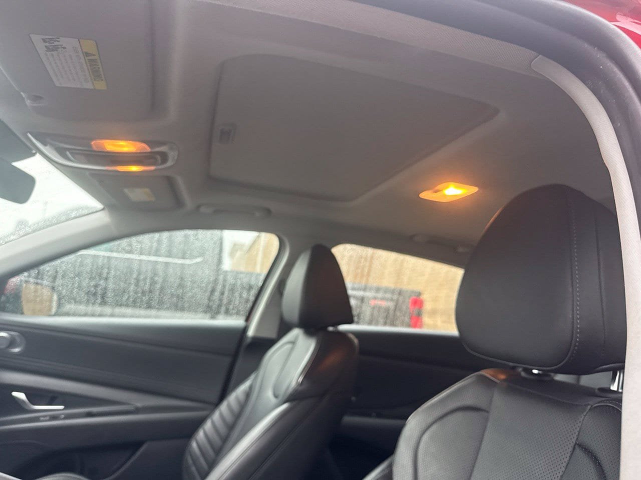 Used 2025 Hyundai Elantra Limited FWD image 8