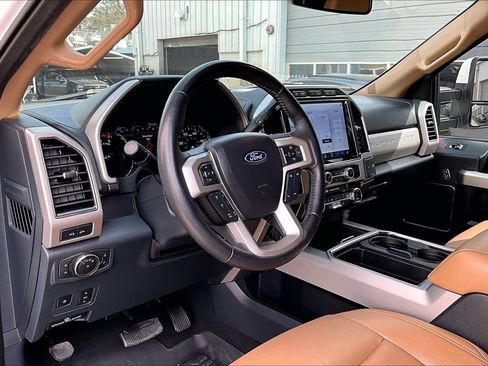 Used 2022 Ford F250 Lariat w/ Tremor Off-Road Package image 19