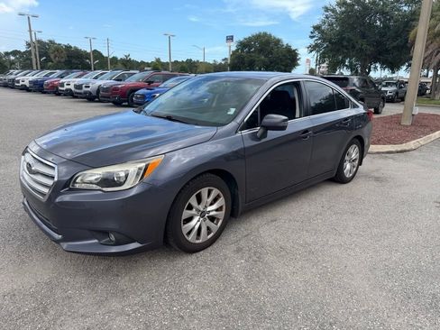 Used 2016 Subaru Legacy 2.5i Premium AWD/4WD image 9