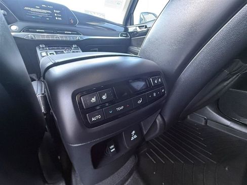 Used 2022 Hyundai Palisade Limited AWD/4WD image 36