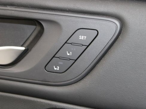 Used 2023 Nissan Rogue SL w/ SL Premium Package image 26