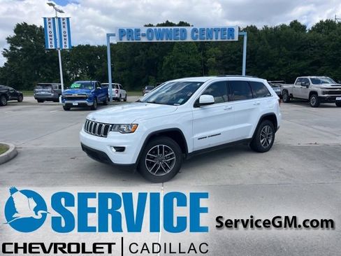Used 2020 Jeep Grand Cherokee Laredo w/ Laredo X Package RWD image 1