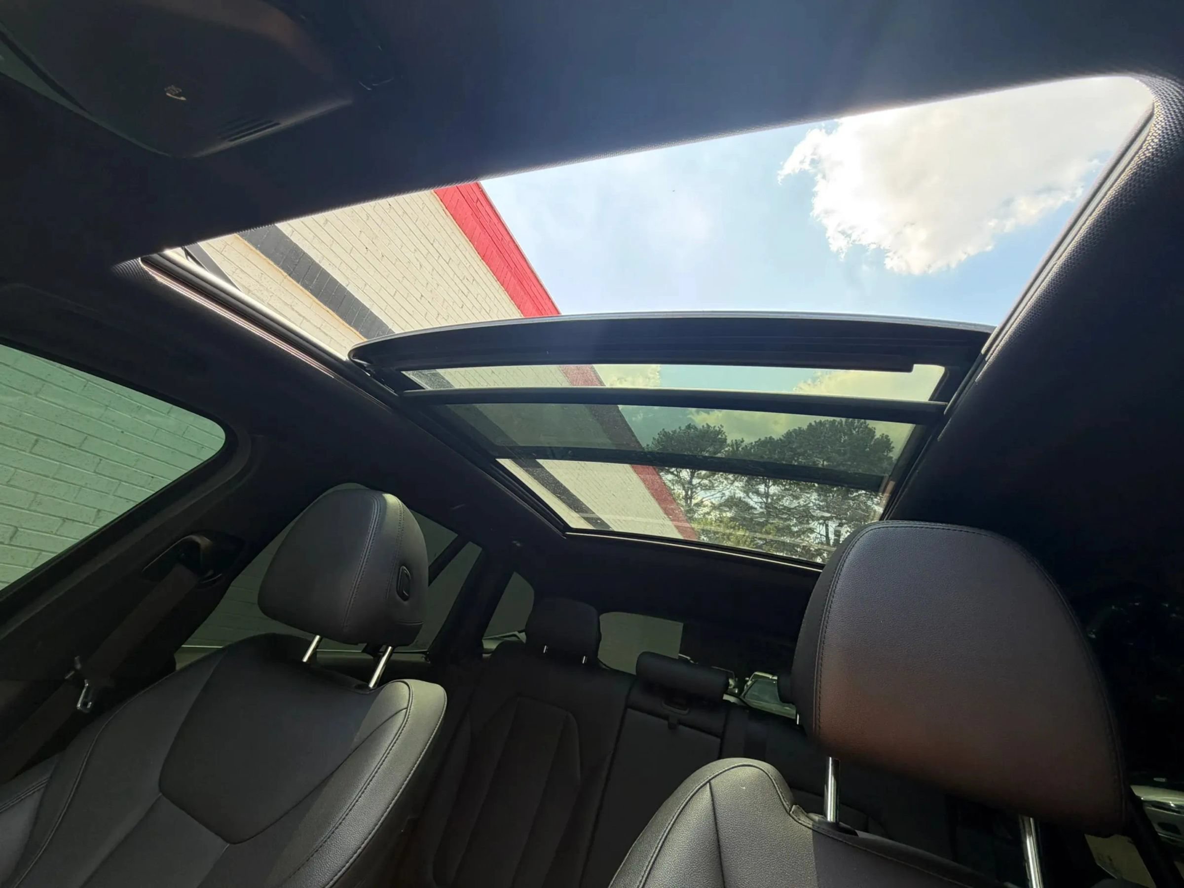 Used 2019 BMW X3 sDrive30i w/ Driving Assistance Package RWD image 32
