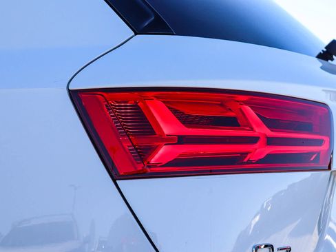 Used 2019 Audi Q7 2.0T Premium image 11