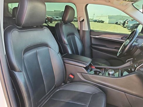 Used 2022 Jeep Grand Cherokee L Limited w/ Black Appearance Package RWD image 25