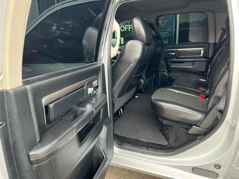 Used 2016 RAM 1500 Sport image 14