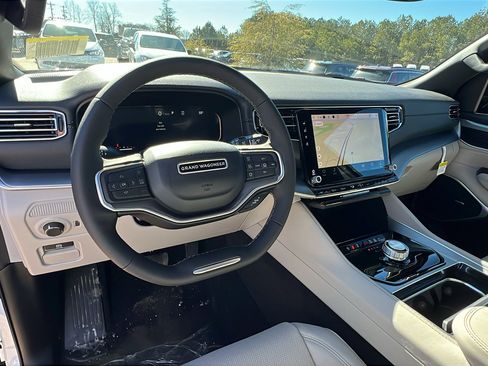 New 2026 Jeep Grand Wagoneer 2WD image 21