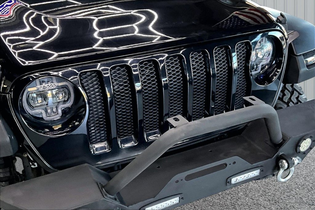Used 2018 Jeep Wrangler Unlimited Sport S AWD/4WD image 32