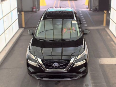 Used 2023 Nissan Rogue SL FWD image 3