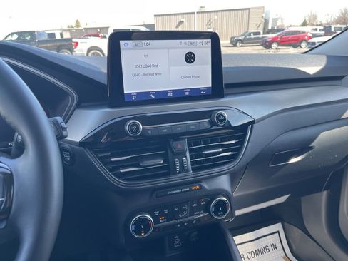 Used 2024 Ford Escape Active image 17