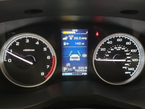 Used 2020 Subaru Forester Premium image 18