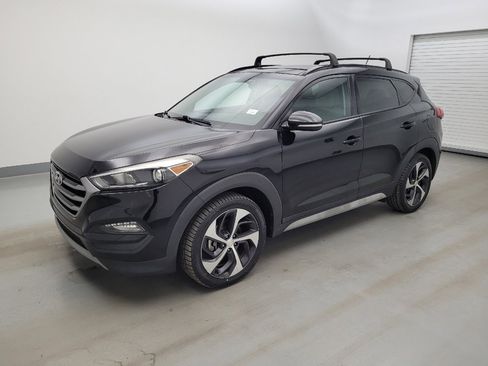 Used 2017 Hyundai Tucson Value AWD/4WD image 2