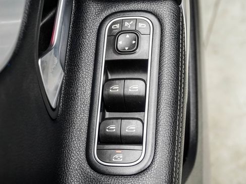 Used 2022 Mercedes-Benz A 220 image 37