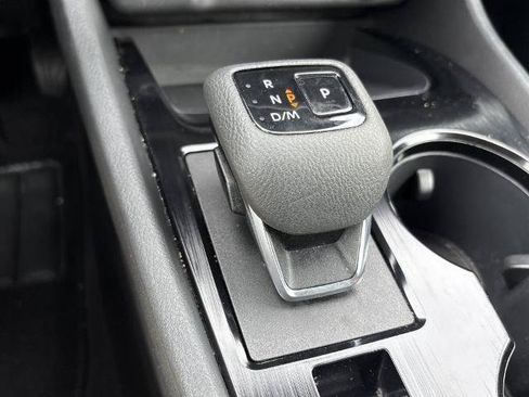 Certified 2023 Nissan Rogue S FWD image 7