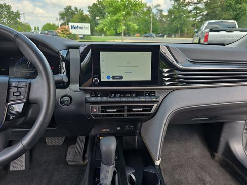 Used 2025 Toyota Camry LE w/ Convenience Package AWD/4WD image 21