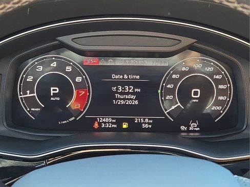 Used 2024 Audi RS Q8 image 26