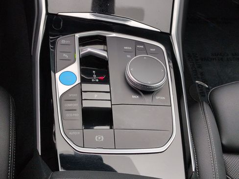 Certified 2024 BMW i4 eDrive35 RWD image 26