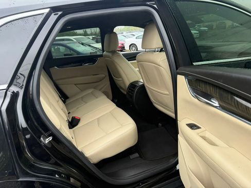 Used 2018 Cadillac XT5 AWD image 29