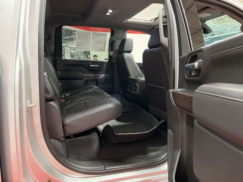 Used 2022 GMC Sierra 2500 Denali w/ Denali Ultimate Package AWD/4WD image 22