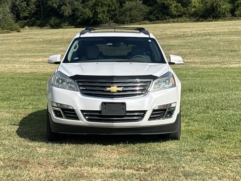 Used 2016 Chevrolet Traverse LTZ AWD/4WD image 2