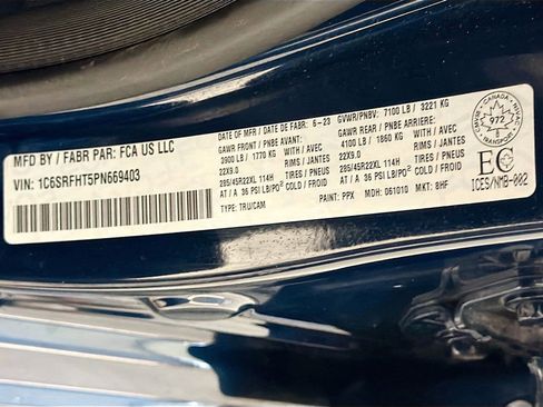 Used 2023 RAM 1500 Limited AWD/4WD image 36