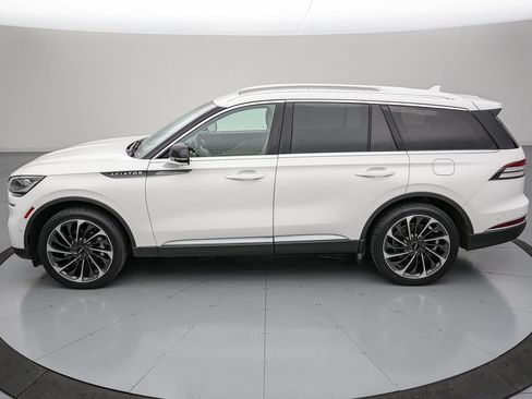 Used 2022 Lincoln Aviator Reserve w/ Equipment Group 201A AWD/4WD image 7