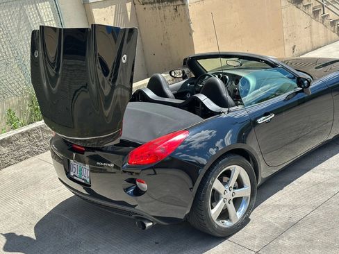 Used 2006 Pontiac Solstice Convertible w/ Premium Package image 19