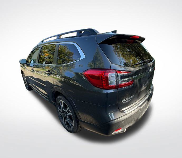 Used 2023 Subaru Ascent Limited w/ Technology Package AWD/4WD image 2