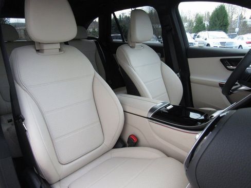 New 2026 Mercedes-Benz GLC 300 4MATIC image 19