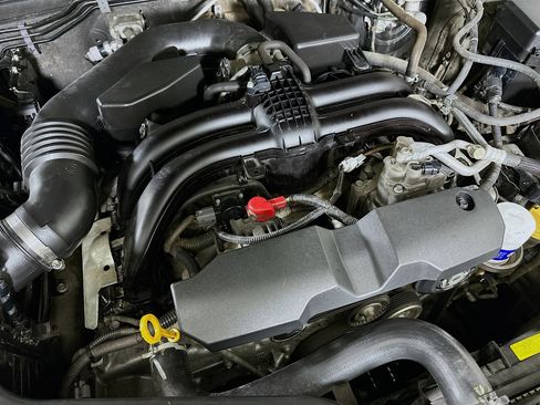 Used 2015 Subaru Outback 2.5i Premium image 32