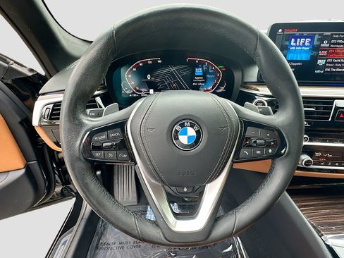 Certified 2023 BMW 530i xDrive 530i xDrive w/ Premium Package image 11
