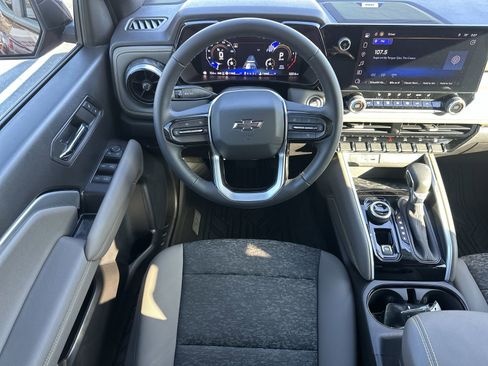 Certified 2024 Chevrolet Colorado ZR2 w/ Technology Package image 17