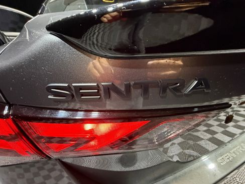 Certified 2023 Nissan Sentra SR w/ Midnight Edition Package image 24