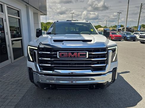 New 2025 GMC Sierra 2500 SLT w/ SLT Premium Package image 2