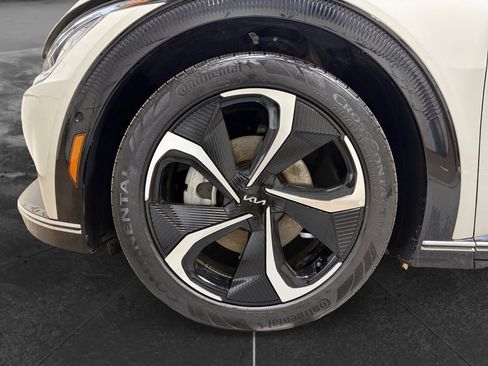 Used 2022 Kia EV6 GT-Line w/ First Edition Package image 39