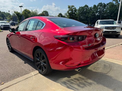 Used 2024 MAZDA MAZDA3 s FWD image 5