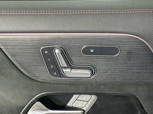Certified 2023 Mercedes-Benz GLA 250 image 11