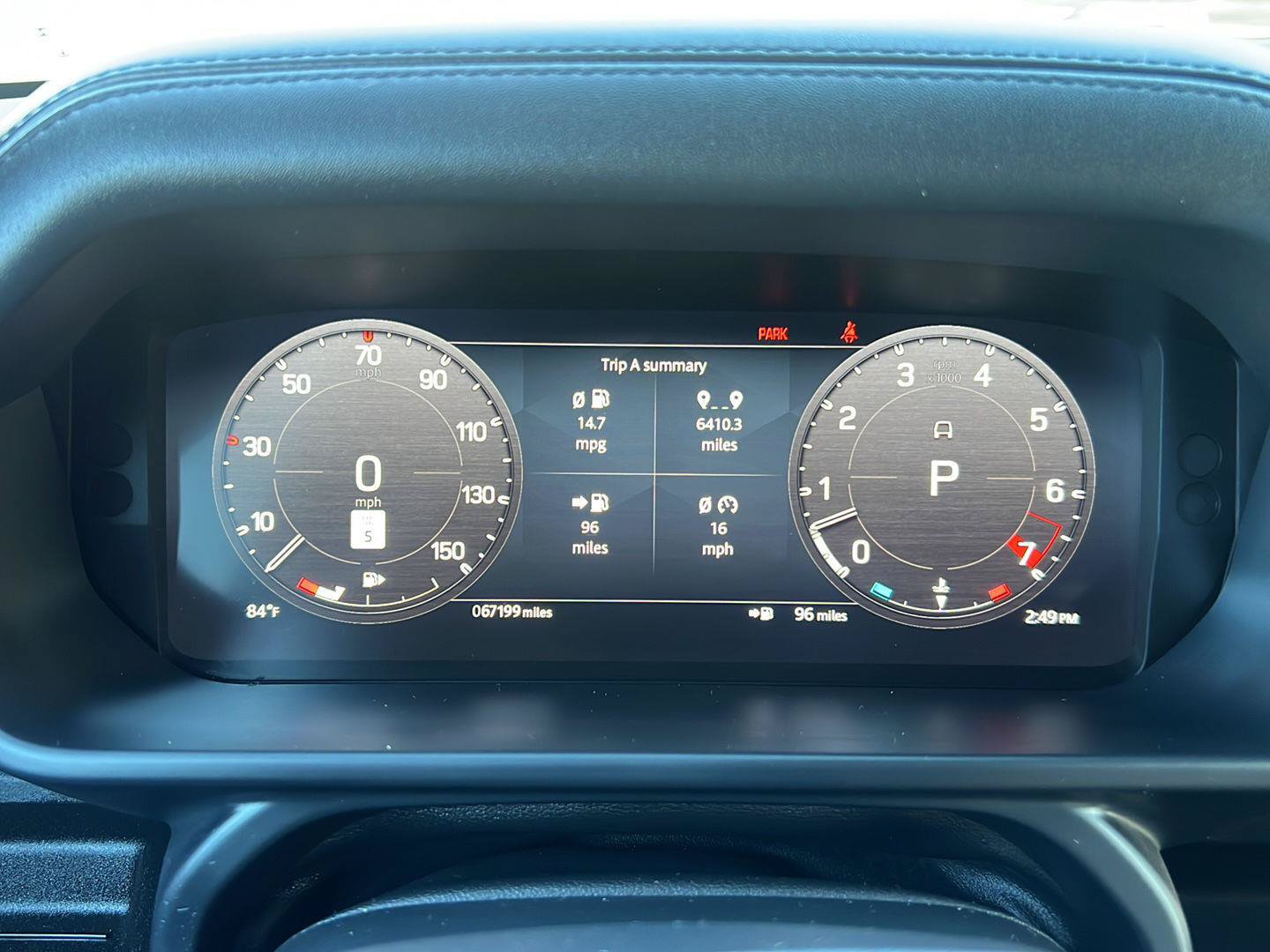 Used 2023 Land Rover Defender 110 V8 AWD/4WD image 13