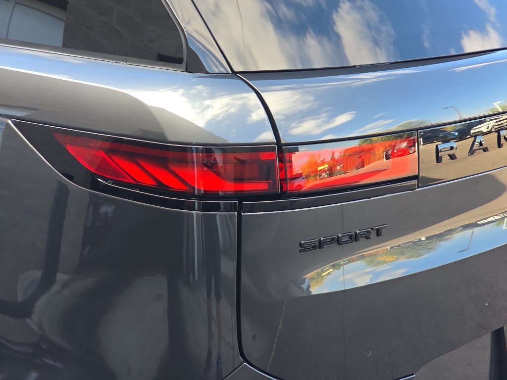 New 2027 Land Rover Range Rover Sport Battersea AWD/4WD image 23